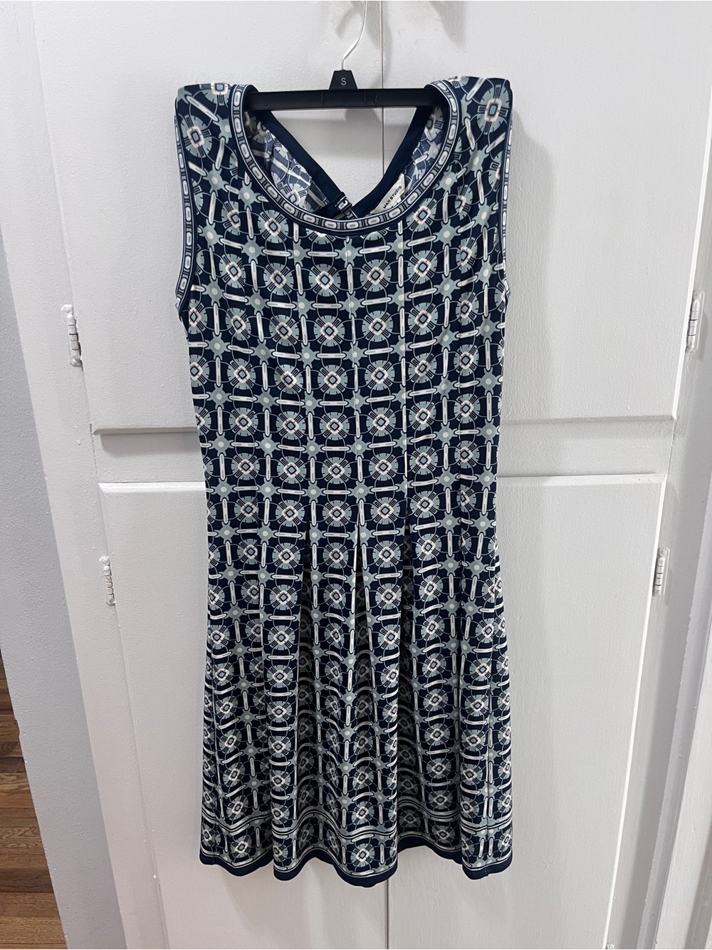 Max Studio Navy and White Geometric Sleeveless Midi Dress